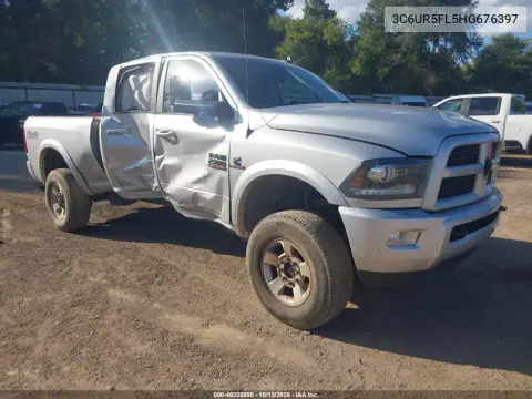 3C6UR5FL5HG676397 — 2017 RAM 2500, Lado derecho, fotos antes de reparar
