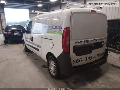 ZFBERFAB1H6F43791 — 2017 RAM Promaster CITY, фото 4 з IAAI, Передня частина