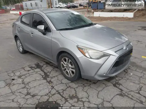 3MYDLBZV7GY102349 — 2016 Scion iA, Естественный износ, фото до ремонта
