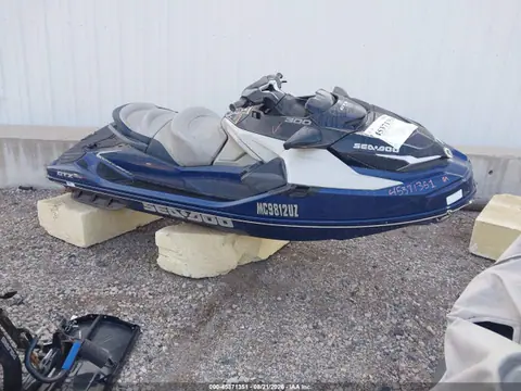 YDV64549C424 — 2024 Seadoo Other, Right front (Right Front), before-repair photos