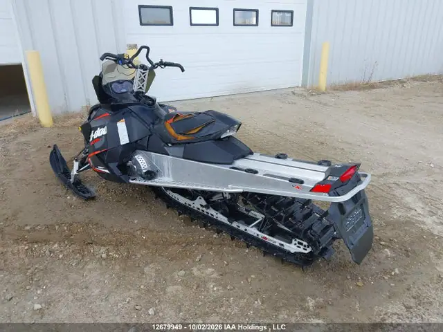 2015 Skidoo Summit VIN 2BPSCBFAXFV000069 фото 3