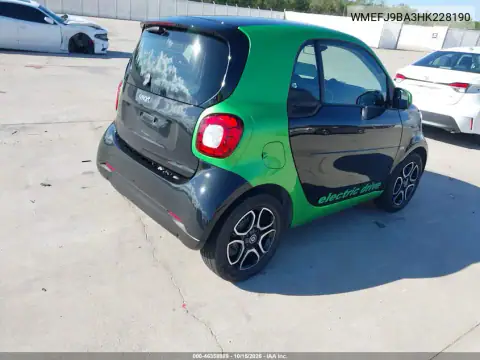 WMEFJ9BA3HK228190 — 2017 Smart Fortwo, photo 4 from IAAI, Normal wear