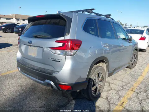 JF2SKAXC8MH465689 — 2021 Subaru Forester Touring, foto 4 de IAAI 27.10.2026, Lado izquierdo
