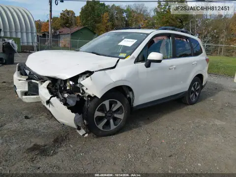 JF2SJALC4HH812451 — 2017 Subaru Forester, zdjęcie 2 z IAAI, Przód