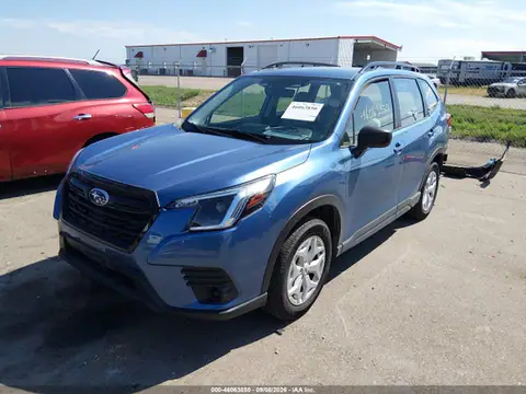 JF2SKACC3NH485565 — 2022 Subaru Forester, photo 2 from IAAI 19.10.2026, Rear end