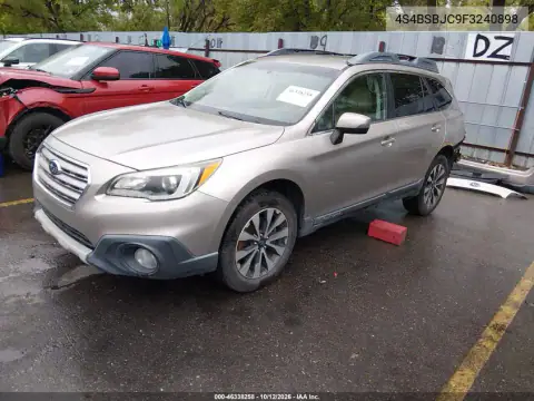 4S4BSBJC9F3240898 — 2015 Subaru Outback, photo 3 from IAAI, Rear end