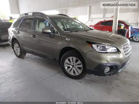 4S4BSADC6H3307434 — 2017 Subaru Outback, передняя часть слева, фото до ремонта
