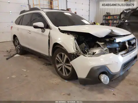 4S4BSANC9J3208479 — 2018 Subaru Outback, წინა ნაწილი, ფოტოები შეკეთებამდე
