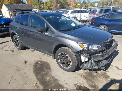 JF2GTAPC2MH237920 — 2021 Subaru XV, Przód, zdjęć przed naprawą