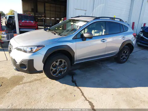 JF2GTHSC3PH230107 — 2023 Subaru XV, фото 2 с аукциона IAAI, передняя и задняя части