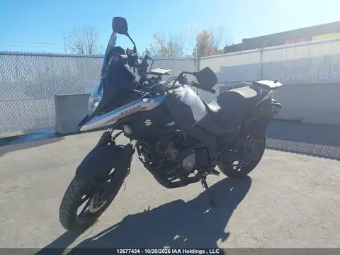 JS1C733B8H2100560 — 2017 Suzuki DL650 A/X, фото 2 с аукциона IAAI 22.10.2026, левый бок