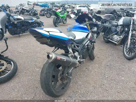 JS1GR7JA752107153 — 2005 Suzuki GSX-R, foto 4 de IAAI 20.10.2026, Lado izquierdo