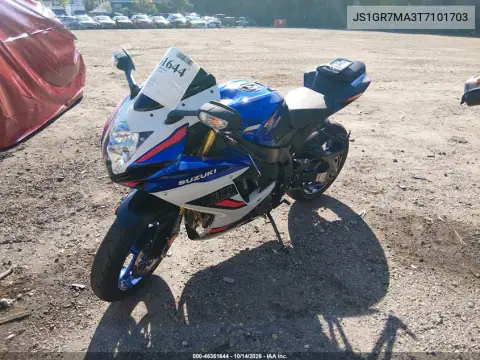 JS1GR7MA3T7101703 — 2026 Suzuki GSX-R, foto 2 de IAAI, Lados izquierdo y derecho
