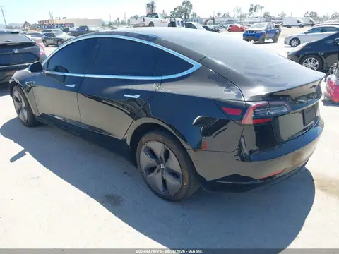 5YJ3E1EA3KF321475 — 2019 Tesla Model 3 Long Range/Mid Range/Standard Range/Standard Range Plus, фото 3 з IAAI 28.10.2026, Передня частина справа