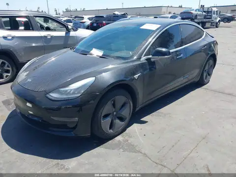 5YJ3E1EA5KF399384 — 2019 Tesla Model 3 Long Range/Mid Range/Standard Range/Standard Range Plus, фото 2 з IAAI 28.10.2026, Задня частина зліва