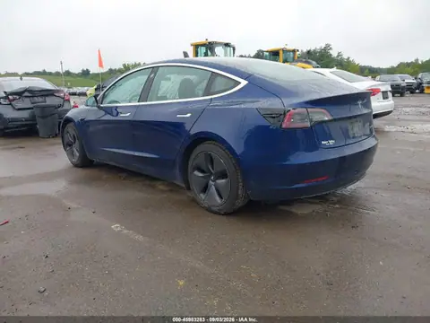 5YJ3E1EB0JF115294 — 2018 Tesla Model 3 Long Range/Performance, ფოტო 3, IAAI 15.10.2026, უკანა მარჯვენა ნაწილი