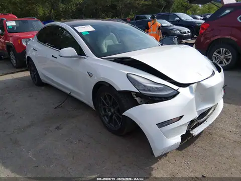 5YJ3E1EB9KF192277 — 2019 Tesla Model 3 Long Range/Performance, Передня частина (Front End), фото до ремонту