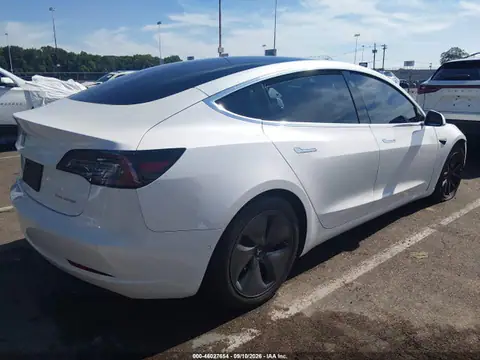 5YJ3E1EB0KF493326 — 2019 Tesla Model 3 Long Range/Performance, photo 4 from IAAI 22.10.2026, Front end