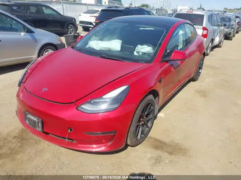 5YJ3E1EA7MF985085 — 2021 Tesla Model 3 Standard Range/Standard Range Plus, zdjęcie 2 z IAAI 21.10.2026, Przód