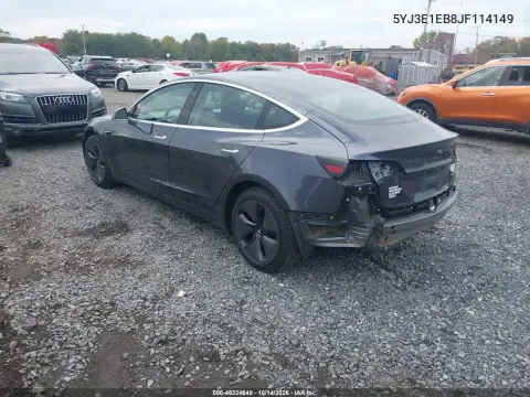 5YJ3E1EB8JF114149 — 2018 Tesla Model 3, zdjęcie 3 z IAAI 04.11.2026, Tył