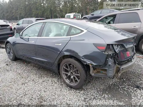 5YJ3E1EB2JF183970 — 2018 Tesla Model 3, zdjęcie 3 z IAAI, Tył