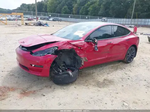 5YJ3E1EC1LF603441 — 2020 Tesla Model 3, zdjęcie 2 z IAAI, Przód