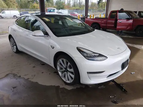 5YJ3E1EB4LF721426 — 2020 Tesla Model 3, Lewy tył (Left Rear), zdjęć przed naprawą