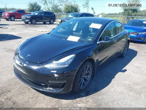 5YJ3E1EC2LF601360 — 2020 Tesla Model 3, фото 2 з IAAI 31.10.2026, Передня частина