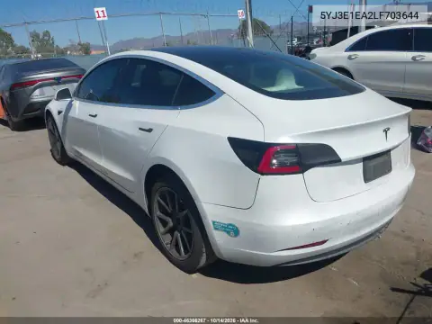 5YJ3E1EA2LF703644 — 2020 Tesla Model 3, zdjęcie 3 z IAAI, Prawy bok