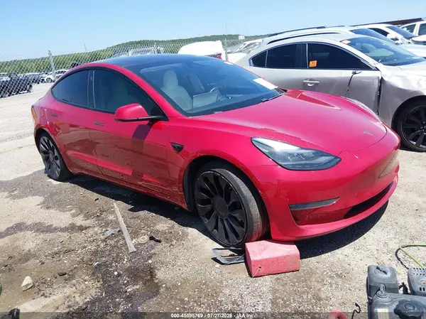 5YJ3E1ECXMF082933 — 2021 Tesla Model 3, Uszkodzenia podwozia (Undercarriage), zdjęć przed naprawą