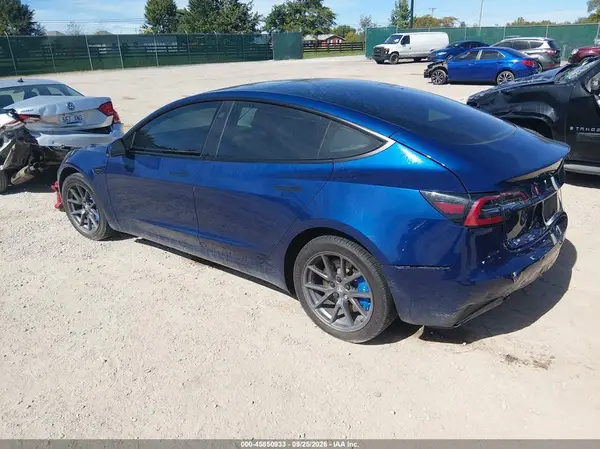 5YJ3E1EBXMF902287 — 2021 Tesla Model 3, фото 3 с аукциона IAAI, Задняя часть