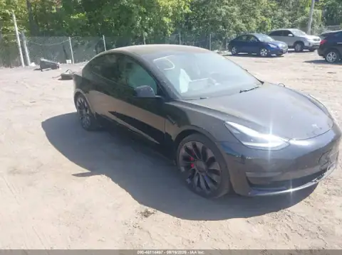 5YJ3E1ECXMF030167 — 2021 Tesla Model 3, Задня частина зліва (Left Rear), фото до ремонту