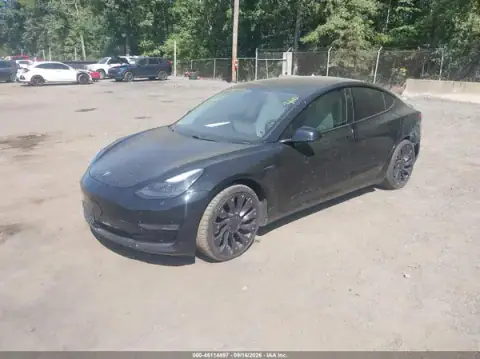 5YJ3E1ECXMF030167 — 2021 Tesla Model 3, zdjęcie 2 z IAAI, Lewy tył