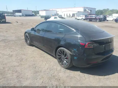 5YJ3E1ECXMF030167 — 2021 Tesla Model 3, zdjęcie 3 z IAAI, Lewy tył