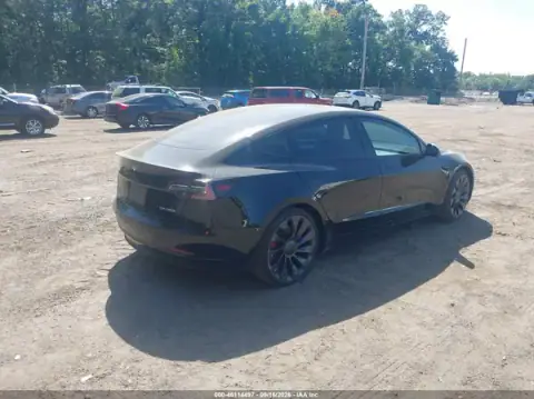 5YJ3E1ECXMF030167 — 2021 Tesla Model 3, zdjęcie 4 z IAAI, Lewy tył