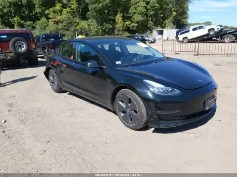 5YJ3E1EB7MF855476 — 2021 Tesla Model 3, Trasera derecha (Right Rear), fotos antes de reparar