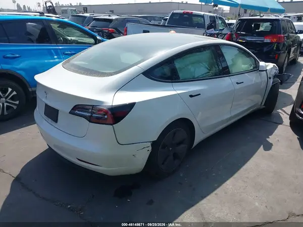 5YJ3E1EA7MF976919 — 2021 Tesla Model 3, photo 4 from IAAI, Front end