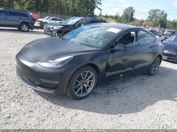 5YJ3E1EB5MF097847 — 2021 Tesla Model 3, zdjęcie 2 z IAAI, Lewy bok