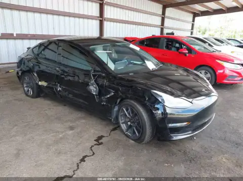 5YJ3E1EA5MF045609 — 2021 Tesla Model 3, Right side (Right Side), before-repair photos