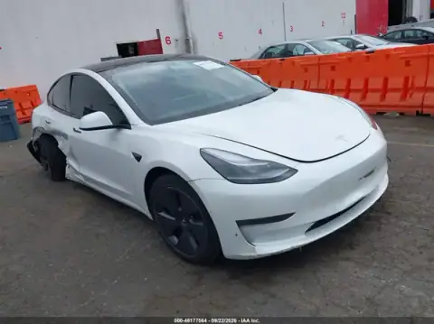5YJ3E1EB7MF090222 — 2021 Tesla Model 3, Right side (Right Side), before-repair photos