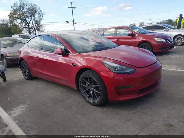 5YJ3E1EAXMF978700 Tesla Model 3 2021 — Repossessed damage, before-repair photo