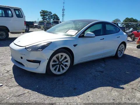 5YJ3E1EA5MF051846 — 2021 Tesla Model 3, photo 2 from IAAI, Left front