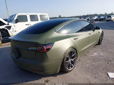 5YJ3E1EC4NF203151 — 2022 Tesla Model 3, photo 4 from IAAI, Front end