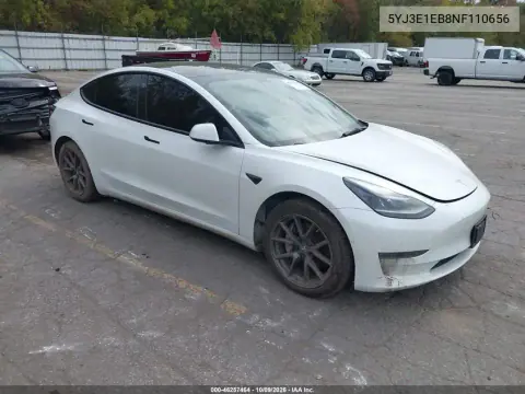 5YJ3E1EB8NF110656 — 2022 Tesla Model 3, Левый и правый бока, фото до ремонта