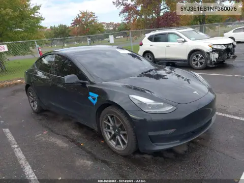 5YJ3E1EB1NF360076 — 2022 Tesla Model 3, Підтоплення, фото до ремонту