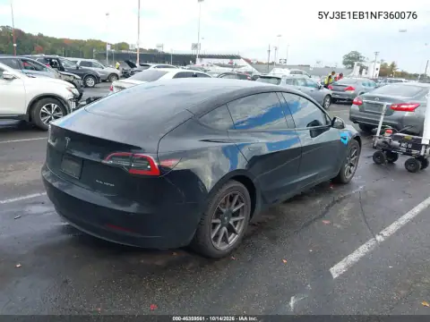 5YJ3E1EB1NF360076 — 2022 Tesla Model 3, фото 4 з IAAI, Підтоплення
