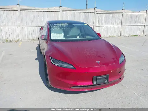 2024 Tesla MODEL 3 VIN LRW3E7EB2RC135975 фото 1