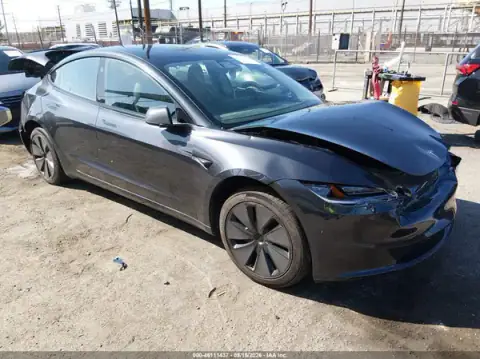 5YJ3E1EB6RF814716 — 2024 Tesla Model 3, Передняя და задняя части (Front & Rear), ფოტოები შეკეთებამდე