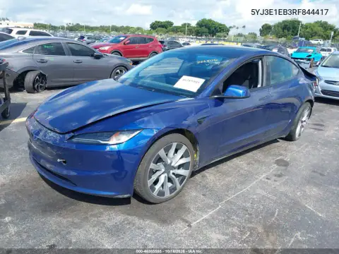 5YJ3E1EB3RF844417 — 2024 Tesla Model 3, ფოტო 2, IAAI, წინა ნაწილი