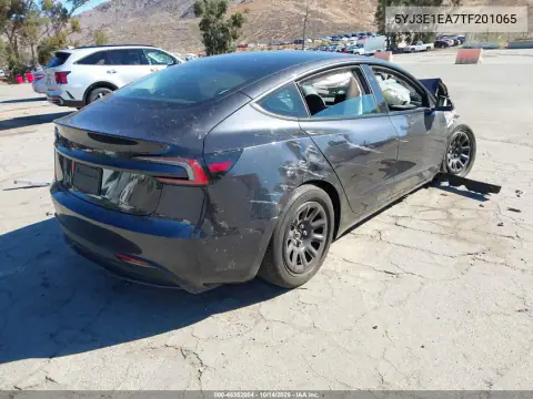 5YJ3E1EA7TF201065 — 2026 Tesla Model 3, ფოტო 4, IAAI, წინა ნაწილი